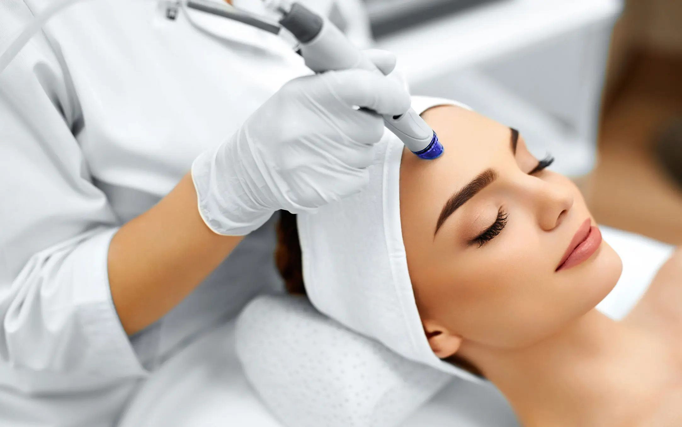 What Is Collagen Lift Therapy and How Can It Help Ageing, Loose Skin Bradford-on-Avon?